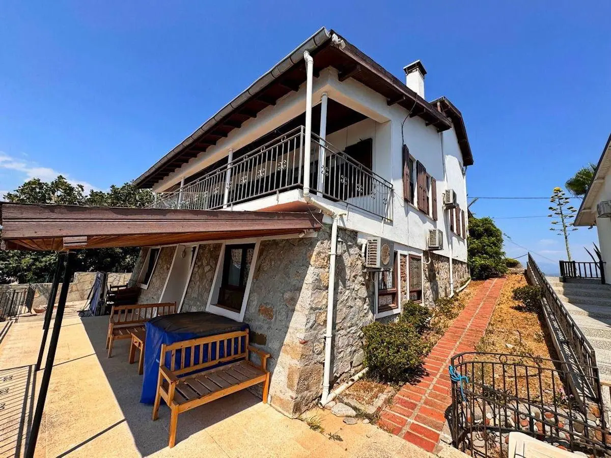 Property on Sovalye Island